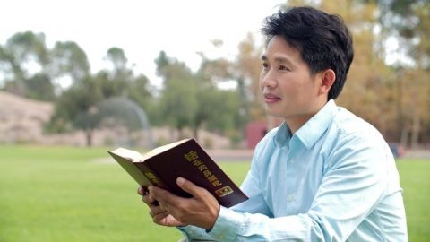 اضطهاد المسيحيين - كلمة الله هي قوتي في الحياة